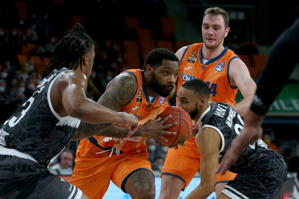 首局仅丢1分！孙颖莎／王曼昱3-0击败金娜英／柳韩娜 晋级女双决赛